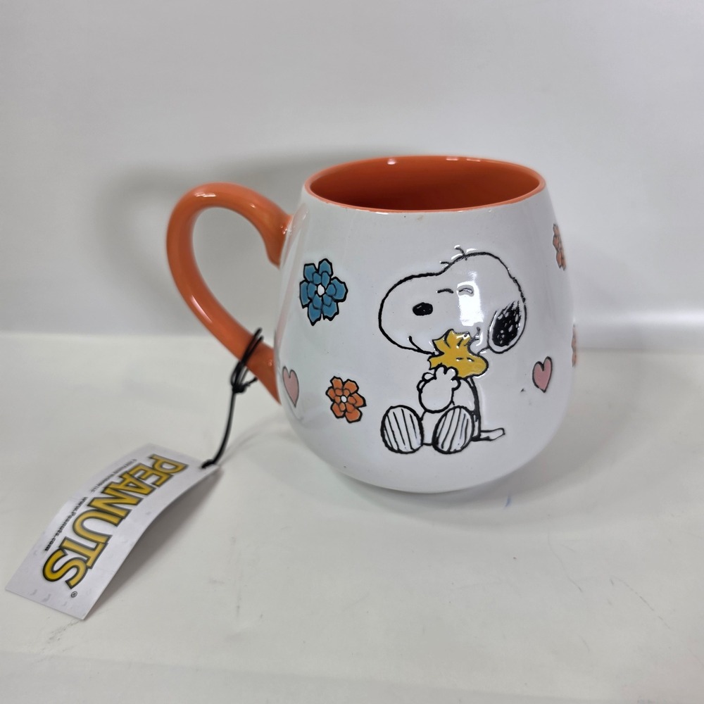 Peanuts Snoopy Woodstock Hugging Mug 20oz Ceramic Orange Floral Gibson NWT